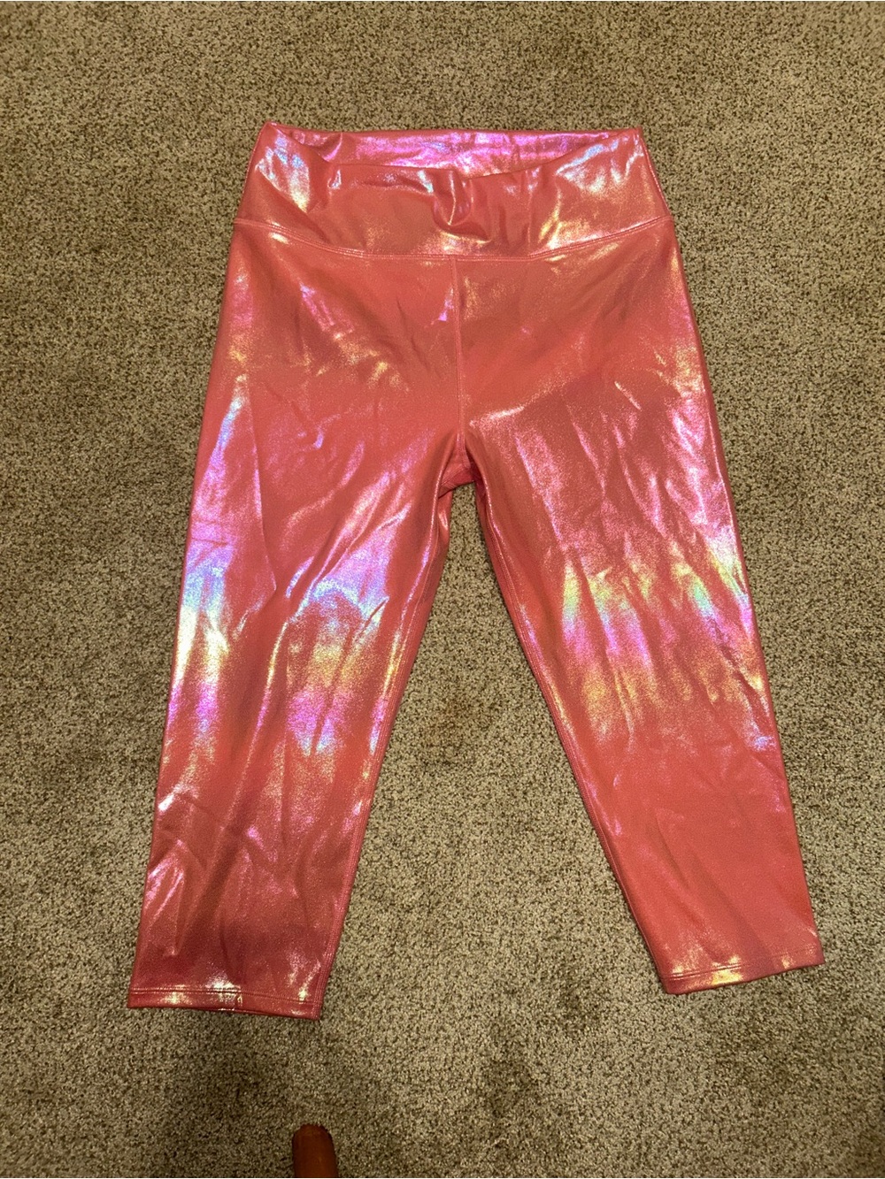 NEW Wear it to Heart Sunset Mauve Athletic Cropped Capri Workout Leggings Sz L